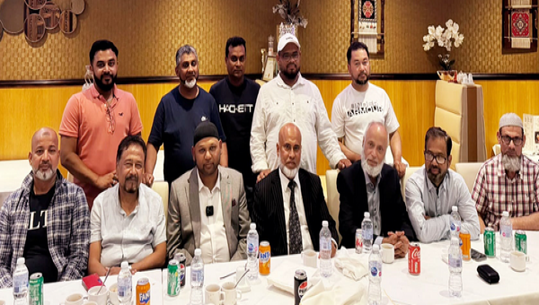 লিডস বাংলা প্রেসক্লাব সভাপতি এম জি কিবরিয়ার সঙ্গে পোর্টসমাউথ বাংলাদেশী কমিউনিটির মতবিনিময় সভা