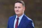 ব্রিটিশ স্বাস্থ্যমন্ত্রীর পদত্যাগ