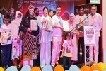 ব্রিটিশ বাংলাদেশী খুদে লেখিকা জয়নাব চৌধুরীর...
